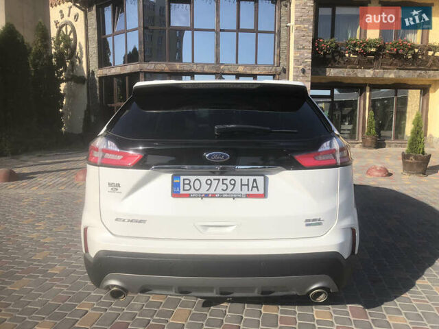Белый Форд Эдж, объемом двигателя 2 л и пробегом 111 тыс. км за 19500 $, фото 9 на Automoto.ua