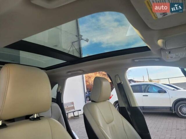 Белый Форд Эдж, объемом двигателя 2 л и пробегом 155 тыс. км за 21700 $, фото 28 на Automoto.ua