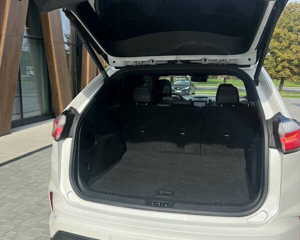 Форд Эдж 2020 в Луцке на Automoto.ua Белый Форд Эдж, объемом двигателя 2.7 л и пробегом 73 тыс. км за 22250 $, фото 9 на Automoto.ua