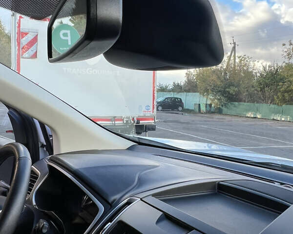 Белый Форд Эдж, объемом двигателя 2 л и пробегом 152 тыс. км за 16999 $, фото 48 на Automoto.ua
