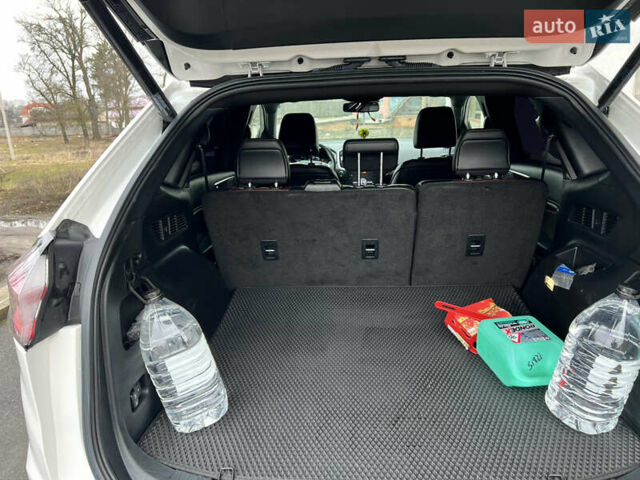 Белый Форд Эдж, объемом двигателя 2 л и пробегом 59 тыс. км за 21400 $, фото 12 на Automoto.ua