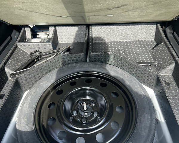 Форд Эдж 2020 в Луцке на Automoto.ua Белый Форд Эдж, объемом двигателя 2.7 л и пробегом 73 тыс. км за 22250 $, фото 11 на Automoto.ua