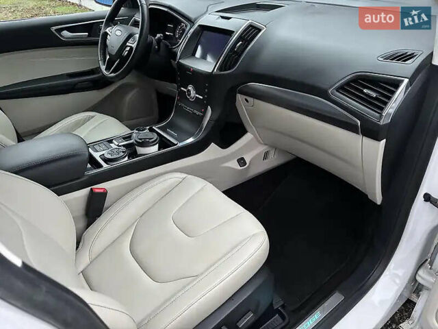 Белый Форд Эдж, объемом двигателя 2 л и пробегом 129 тыс. км за 16000 $, фото 9 на Automoto.ua