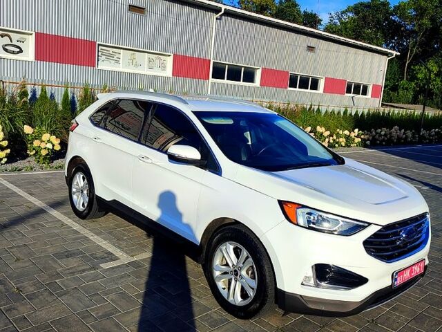 Белый Форд Эдж, объемом двигателя 2 л и пробегом 181 тыс. км за 19600 $, фото 1 на Automoto.ua