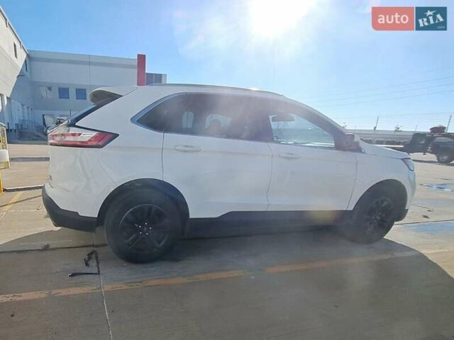 Белый Форд Эдж, объемом двигателя 2 л и пробегом 120 тыс. км за 15950 $, фото 5 на Automoto.ua