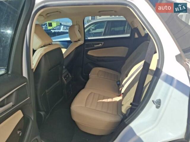 Белый Форд Эдж, объемом двигателя 2 л и пробегом 120 тыс. км за 15950 $, фото 10 на Automoto.ua