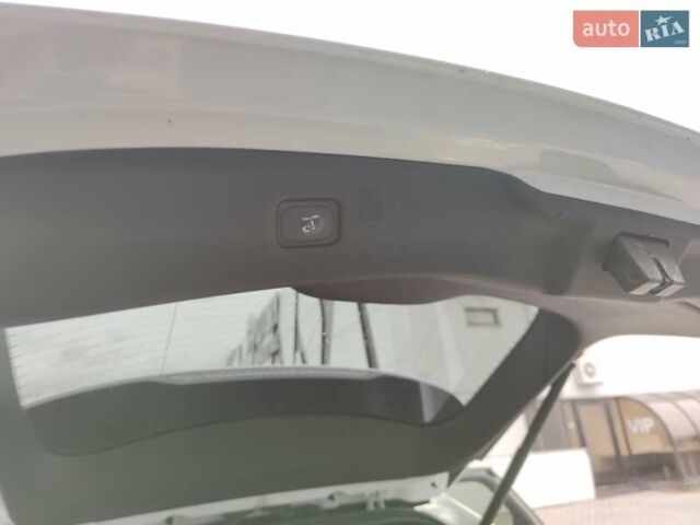 Білий Форд Едж, об'ємом двигуна 2 л та пробігом 91 тис. км за 22000 $, фото 28 на Automoto.ua