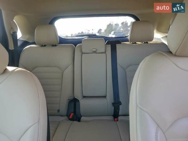 Білий Форд Едж, об'ємом двигуна 2 л та пробігом 33 тис. км за 3900 $, фото 9 на Automoto.ua