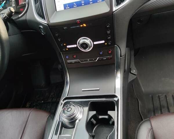 Білий Форд Едж, об'ємом двигуна 2 л та пробігом 91 тис. км за 22000 $, фото 23 на Automoto.ua