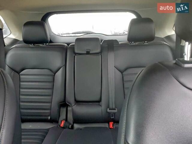 Білий Форд Едж, об'ємом двигуна 2 л та пробігом 136 тис. км за 3600 $, фото 9 на Automoto.ua