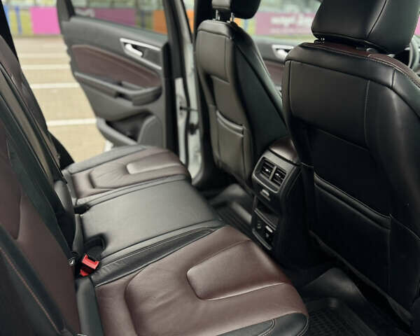 Белый Форд Эдж, объемом двигателя 2 л и пробегом 78 тыс. км за 22999 $, фото 19 на Automoto.ua