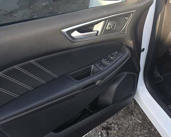 Белый Форд Эдж, объемом двигателя 2.7 л и пробегом 62 тыс. км за 15500 $, фото 24 на Automoto.ua