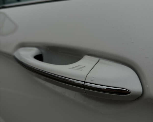 Белый Форд Эдж, объемом двигателя 2 л и пробегом 78 тыс. км за 22999 $, фото 12 на Automoto.ua