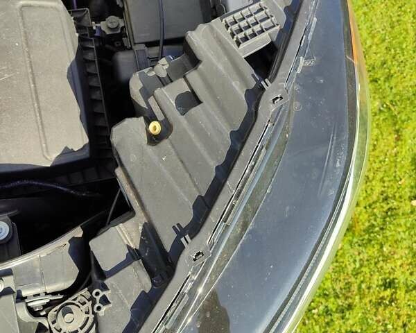 Белый Форд Эдж, объемом двигателя 2 л и пробегом 74 тыс. км за 19950 $, фото 22 на Automoto.ua