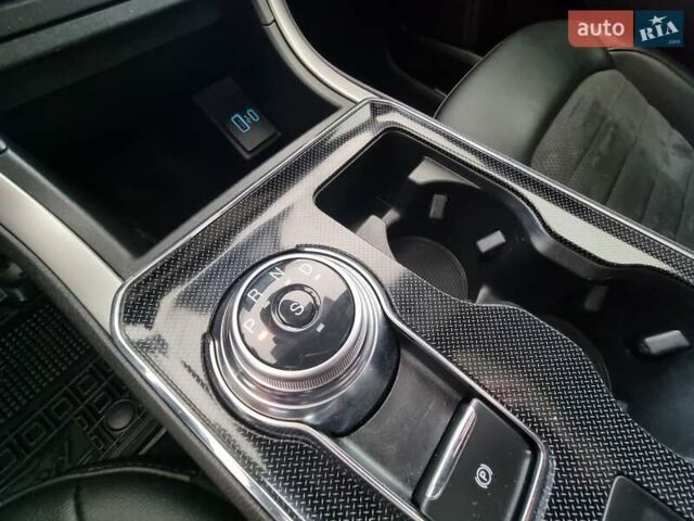 Белый Форд Эдж, объемом двигателя 2 л и пробегом 89 тыс. км за 23500 $, фото 17 на Automoto.ua