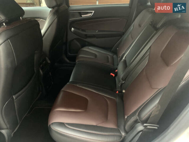 Білий Форд Едж, об'ємом двигуна 2 л та пробігом 73 тис. км за 18999 $, фото 9 на Automoto.ua