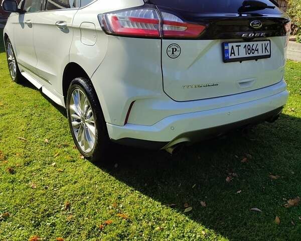 Белый Форд Эдж, объемом двигателя 2 л и пробегом 74 тыс. км за 19950 $, фото 6 на Automoto.ua