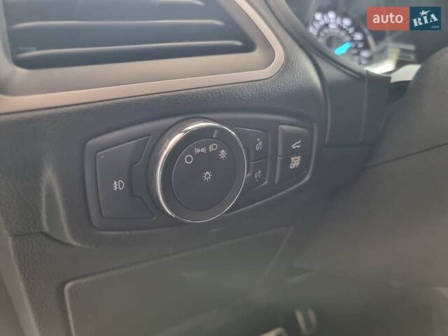 Белый Форд Эдж, объемом двигателя 2 л и пробегом 89 тыс. км за 23500 $, фото 23 на Automoto.ua