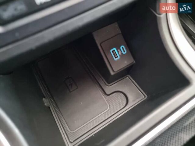 Белый Форд Эдж, объемом двигателя 2 л и пробегом 89 тыс. км за 23500 $, фото 20 на Automoto.ua