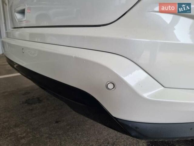Белый Форд Эдж, объемом двигателя 2 л и пробегом 89 тыс. км за 23500 $, фото 30 на Automoto.ua