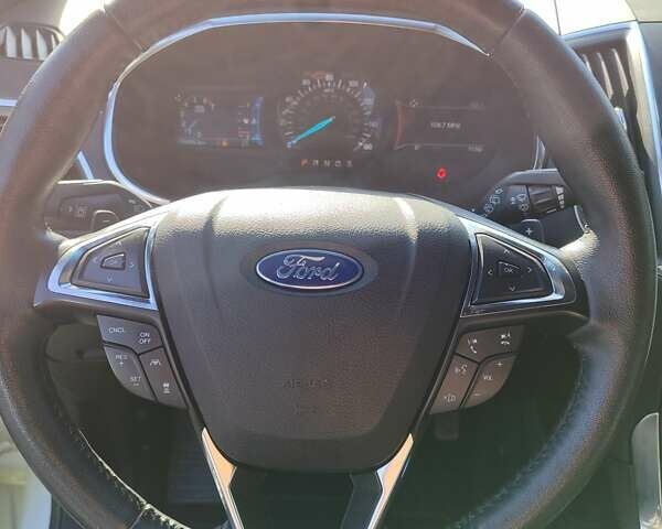 Белый Форд Эдж, объемом двигателя 2 л и пробегом 74 тыс. км за 19950 $, фото 8 на Automoto.ua