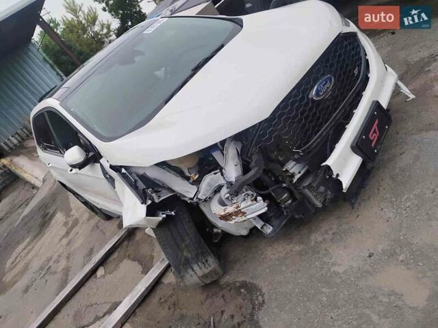 Белый Форд Эдж, объемом двигателя 2.7 л и пробегом 62 тыс. км за 15500 $, фото 13 на Automoto.ua