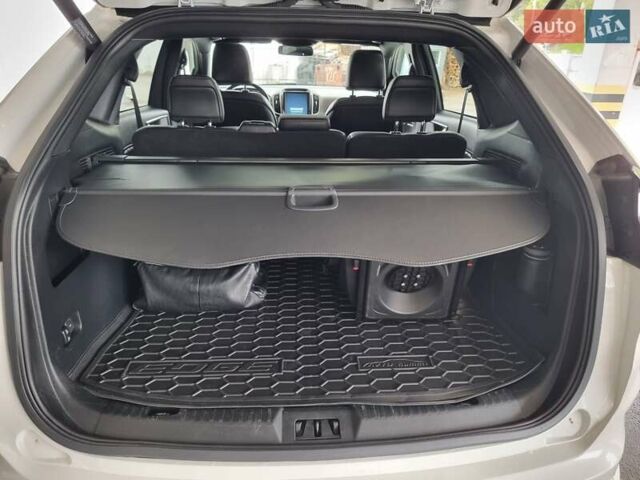 Белый Форд Эдж, объемом двигателя 2 л и пробегом 89 тыс. км за 23500 $, фото 34 на Automoto.ua