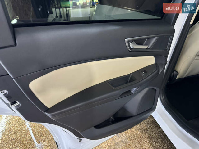 Белый Форд Эдж, объемом двигателя 2 л и пробегом 46 тыс. км за 22800 $, фото 19 на Automoto.ua