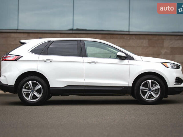 Білий Форд Едж, об'ємом двигуна 2 л та пробігом 39 тис. км за 24200 $, фото 1 на Automoto.ua