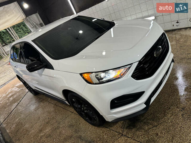 Белый Форд Эдж, объемом двигателя 2 л и пробегом 46 тыс. км за 22800 $, фото 3 на Automoto.ua