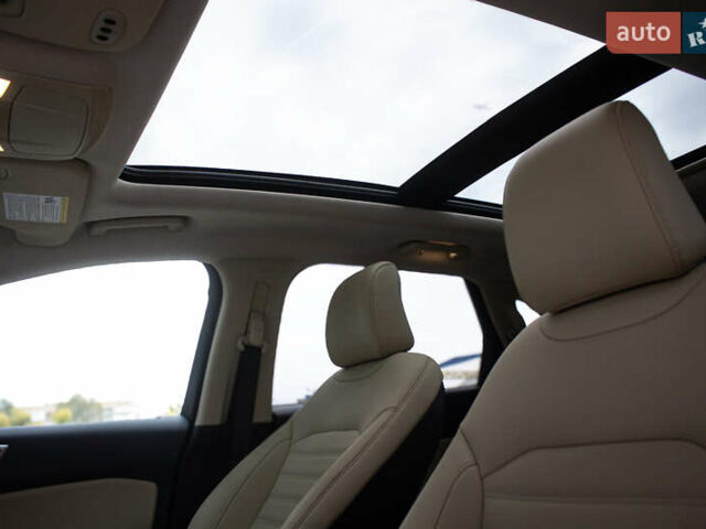 Білий Форд Едж, об'ємом двигуна 2 л та пробігом 39 тис. км за 24200 $, фото 11 на Automoto.ua