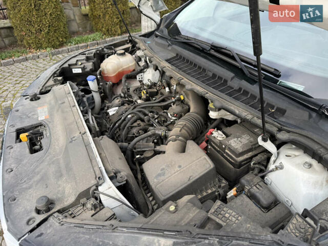 Білий Форд Едж, об'ємом двигуна 2 л та пробігом 123 тис. км за 18800 $, фото 34 на Automoto.ua