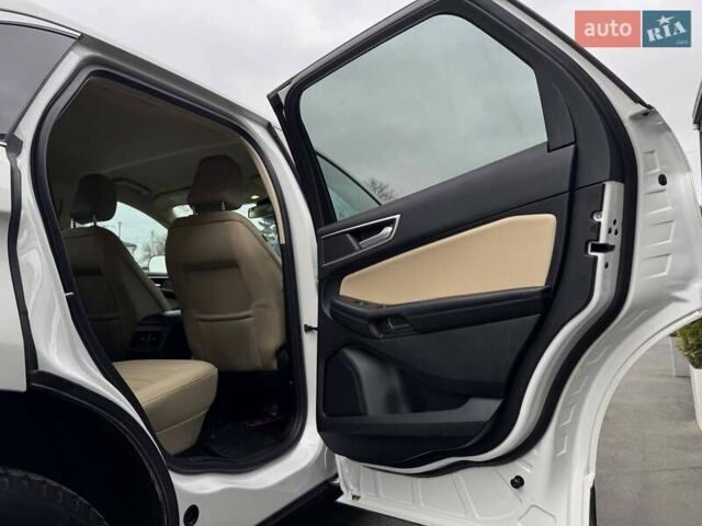 Білий Форд Едж, об'ємом двигуна 2 л та пробігом 117 тис. км за 19799 $, фото 38 на Automoto.ua