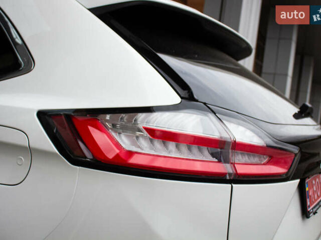 Білий Форд Едж, об'ємом двигуна 2 л та пробігом 39 тис. км за 24200 $, фото 22 на Automoto.ua