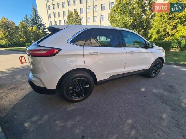 Білий Форд Едж, об'ємом двигуна 2 л та пробігом 92 тис. км за 18499 $, фото 9 на Automoto.ua