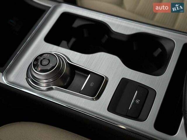 Білий Форд Едж, об'ємом двигуна 2 л та пробігом 117 тис. км за 19799 $, фото 43 на Automoto.ua