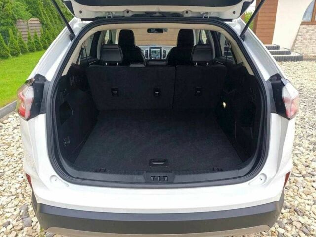 Білий Форд Едж, об'ємом двигуна 2 л та пробігом 86 тис. км за 14700 $, фото 19 на Automoto.ua