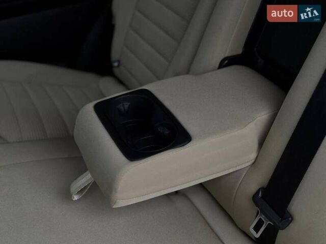 Білий Форд Едж, об'ємом двигуна 2 л та пробігом 117 тис. км за 19799 $, фото 32 на Automoto.ua