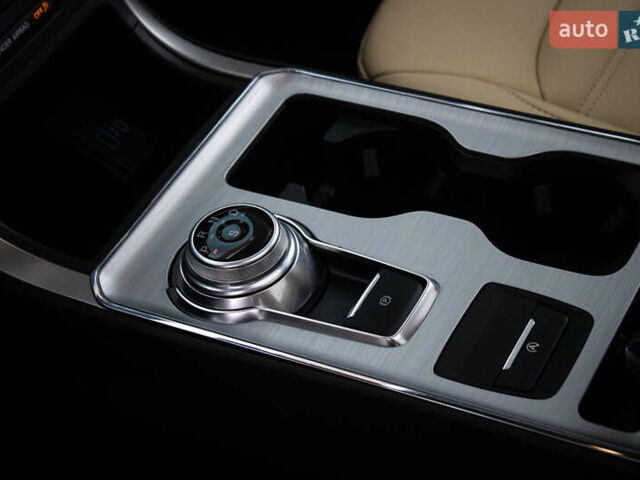 Білий Форд Едж, об'ємом двигуна 2 л та пробігом 39 тис. км за 24200 $, фото 41 на Automoto.ua