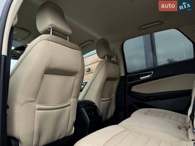 Білий Форд Едж, об'ємом двигуна 2 л та пробігом 117 тис. км за 19799 $, фото 30 на Automoto.ua