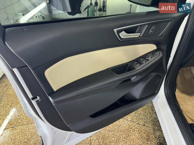 Белый Форд Эдж, объемом двигателя 2 л и пробегом 46 тыс. км за 22800 $, фото 21 на Automoto.ua