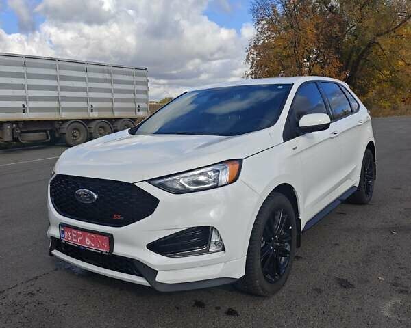 Білий Форд Едж, об'ємом двигуна 2 л та пробігом 34 тис. км за 25700 $, фото 9 на Automoto.ua