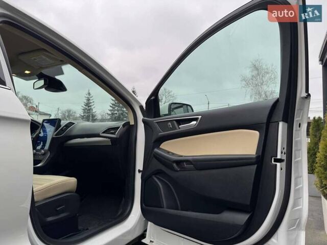 Білий Форд Едж, об'ємом двигуна 2 л та пробігом 117 тис. км за 19799 $, фото 55 на Automoto.ua