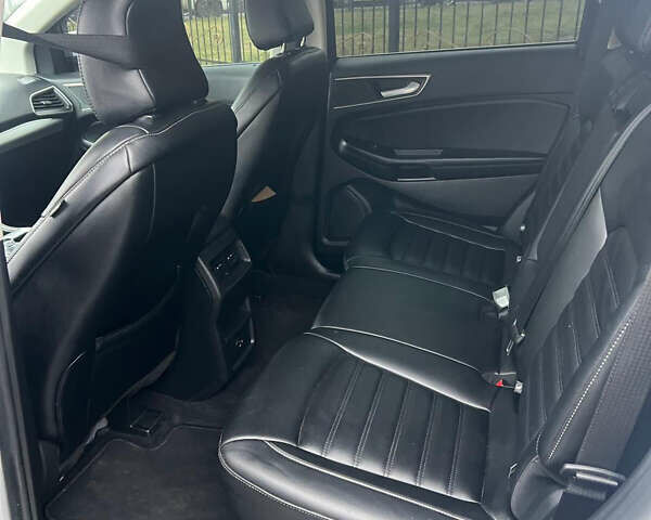 Белый Форд Эдж, объемом двигателя 2 л и пробегом 188 тыс. км за 17800 $, фото 17 на Automoto.ua