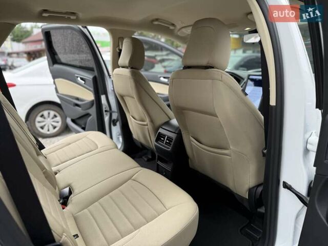 Белый Форд Эдж, объемом двигателя 2 л и пробегом 70 тыс. км за 22000 $, фото 33 на Automoto.ua