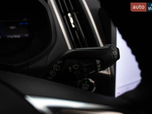 Білий Форд Едж, об'ємом двигуна 2 л та пробігом 39 тис. км за 24200 $, фото 34 на Automoto.ua