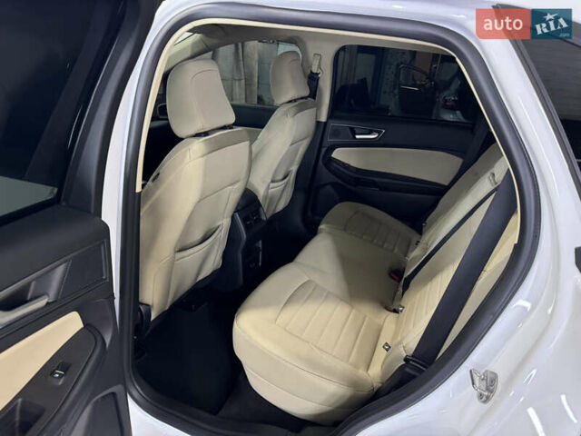 Белый Форд Эдж, объемом двигателя 2 л и пробегом 46 тыс. км за 22800 $, фото 18 на Automoto.ua