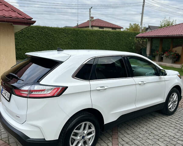 Белый Форд Эдж, объемом двигателя 2 л и пробегом 100 тыс. км за 20999 $, фото 2 на Automoto.ua