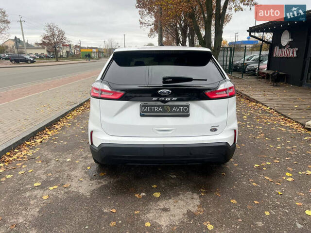 Белый Форд Эдж, объемом двигателя 2 л и пробегом 10 тыс. км за 22500 $, фото 4 на Automoto.ua