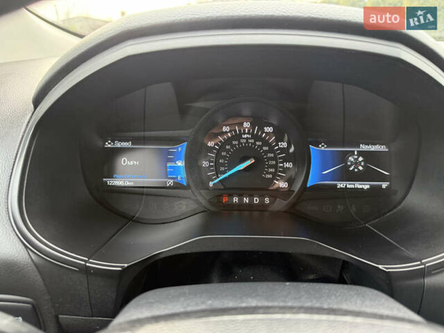 Білий Форд Едж, об'ємом двигуна 2 л та пробігом 123 тис. км за 18800 $, фото 35 на Automoto.ua